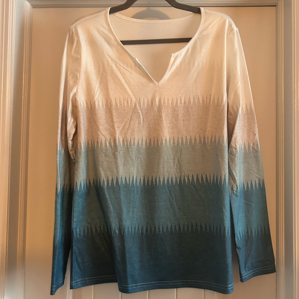 Ombre Blue and White Long Sleeve Women's Tee